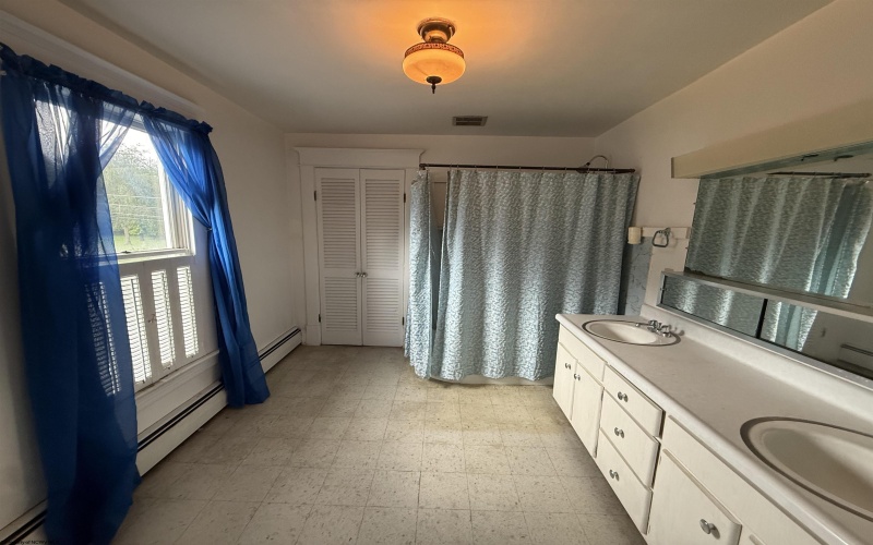 301 Seneca Street, Westover, West Virginia 26501, 3 Bedrooms Bedrooms, 7 Rooms Rooms,1 BathroomBathrooms,Single Family Detached,For Sale,Seneca,0,10166511 301 Seneca Street, Westover, West Virginia 26501, 3 Bedrooms Bedrooms, 7 Rooms Rooms,1 BathroomBathrooms,Single Family Detached,For Sale,Seneca,0,10166511