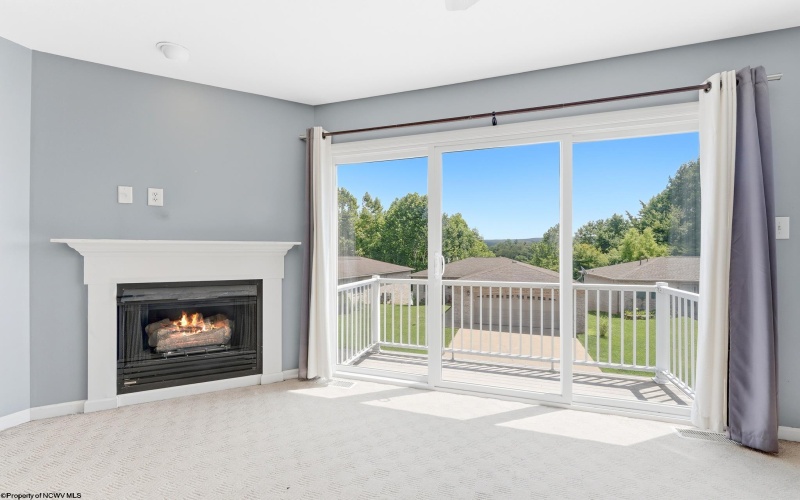 902 Pierpont Heights Drive, Morgantown, West Virginia 26508, 2 Bedrooms Bedrooms, 6 Rooms Rooms,2 BathroomsBathrooms,Single Family Attached,For Sale,Pierpont Heights,0,10166530