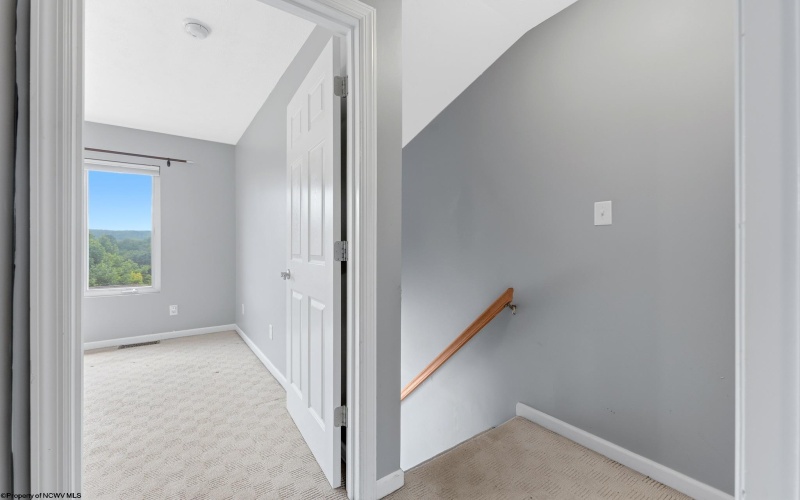 902 Pierpont Heights Drive, Morgantown, West Virginia 26508, 2 Bedrooms Bedrooms, 6 Rooms Rooms,2 BathroomsBathrooms,Single Family Attached,For Sale,Pierpont Heights,0,10166530