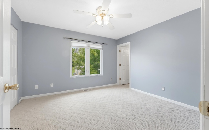 902 Pierpont Heights Drive, Morgantown, West Virginia 26508, 2 Bedrooms Bedrooms, 6 Rooms Rooms,2 BathroomsBathrooms,Single Family Attached,For Sale,Pierpont Heights,0,10166530