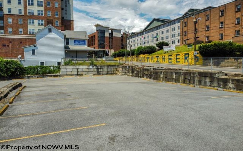 2109 University Avenue, Morgantown, West Virginia 26507, 0 , 0 ,0,Commercial (for Sale),For Sale,University,0,10166538