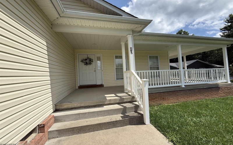 205 Edgewood Estates Road, Beverly, West Virginia 26253, 3 Bedrooms Bedrooms, 6 Rooms Rooms,2 BathroomsBathrooms,Single Family Detached,For Sale,Edgewood Estates,0,10166542