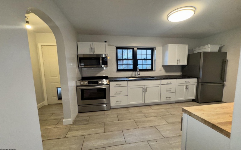 58 Evergreen Terrace, Uniontown, Pennsylvania 15401, 2 Bedrooms Bedrooms, 7 Rooms Rooms,2 BathroomsBathrooms,Single Family Detached,For Sale,Evergreen,0,10163198