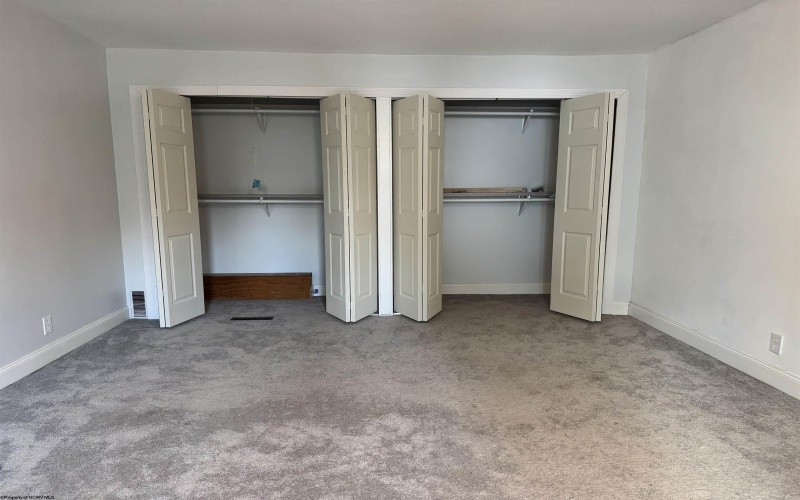 58 Evergreen Terrace, Uniontown, Pennsylvania 15401, 2 Bedrooms Bedrooms, 7 Rooms Rooms,2 BathroomsBathrooms,Single Family Detached,For Sale,Evergreen,0,10163198