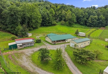 421 Buckeye Road, Horner, West Virginia 26372, 3 Bedrooms Bedrooms, 5 Rooms Rooms,3 BathroomsBathrooms,Single Family Detached,For Sale,Buckeye,0,10166520