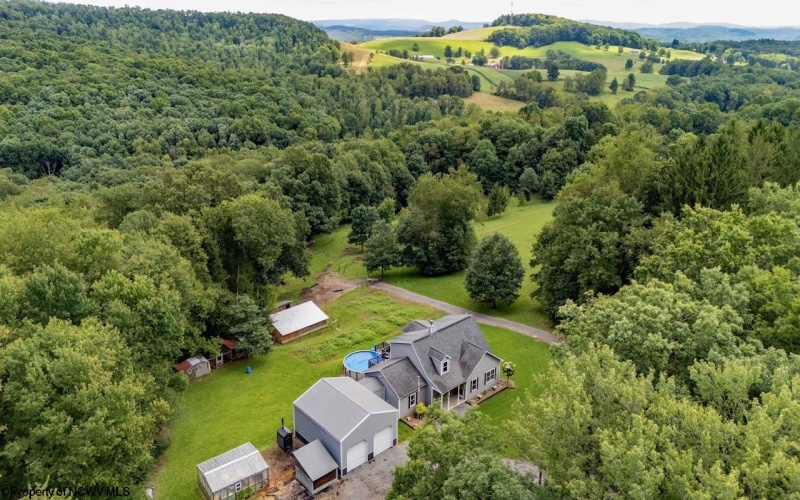 744 Collins Road, Bruceton Mills, West Virginia 26525, 5 Bedrooms Bedrooms, 11 Rooms Rooms,3 BathroomsBathrooms,Single Family Detached,For Sale,Collins,0,10166535