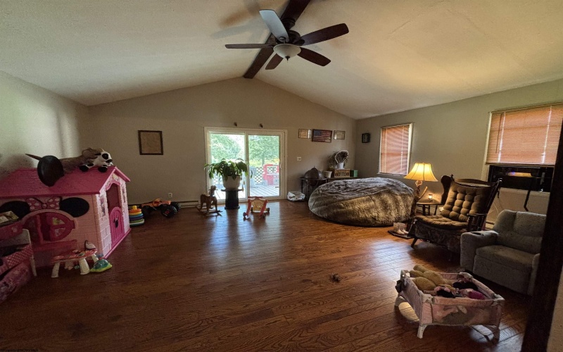 383 Crystal Springs Road, Elkins, West Virginia 26241, 3 Bedrooms Bedrooms, 7 Rooms Rooms,2 BathroomsBathrooms,Single Family Detached,For Sale,Crystal Springs,0,10166539