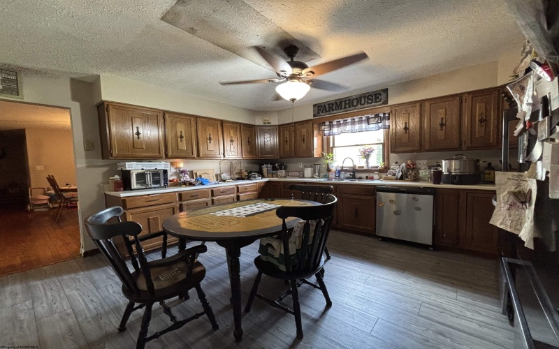 383 Crystal Springs Road, Elkins, West Virginia 26241, 3 Bedrooms Bedrooms, 7 Rooms Rooms,2 BathroomsBathrooms,Single Family Detached,For Sale,Crystal Springs,0,10166539