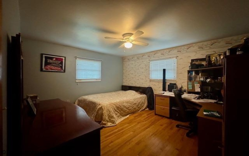 210 View Street, Kingwood, West Virginia 26537-0000, 3 Bedrooms Bedrooms, 6 Rooms Rooms,1 BathroomBathrooms,Single Family Detached,For Sale,View,0,10166540