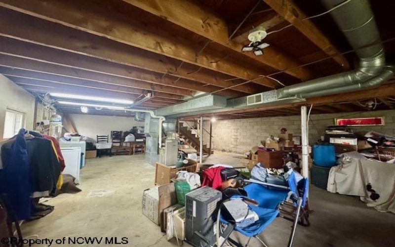 210 View Street, Kingwood, West Virginia 26537-0000, 3 Bedrooms Bedrooms, 6 Rooms Rooms,1 BathroomBathrooms,Single Family Detached,For Sale,View,0,10166540