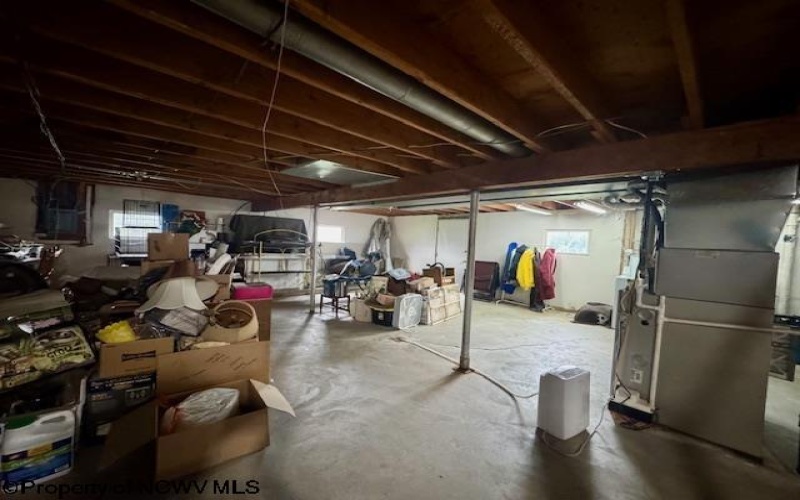 210 View Street, Kingwood, West Virginia 26537-0000, 3 Bedrooms Bedrooms, 6 Rooms Rooms,1 BathroomBathrooms,Single Family Detached,For Sale,View,0,10166540