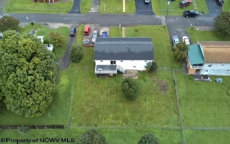 210 View Street, Kingwood, West Virginia 26537-0000, 3 Bedrooms Bedrooms, 6 Rooms Rooms,1 BathroomBathrooms,Single Family Detached,For Sale,View,0,10166540