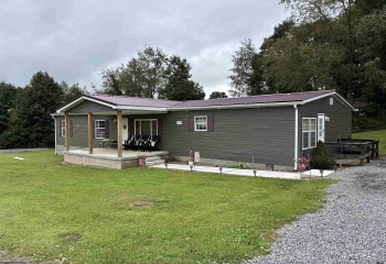 28 Cedar Meadows Circle, Reedsville, West Virginia 26547, 4 Bedrooms Bedrooms, 8 Rooms Rooms,2 BathroomsBathrooms,Single Family Detached,For Sale,Cedar Meadows,0,10166545
