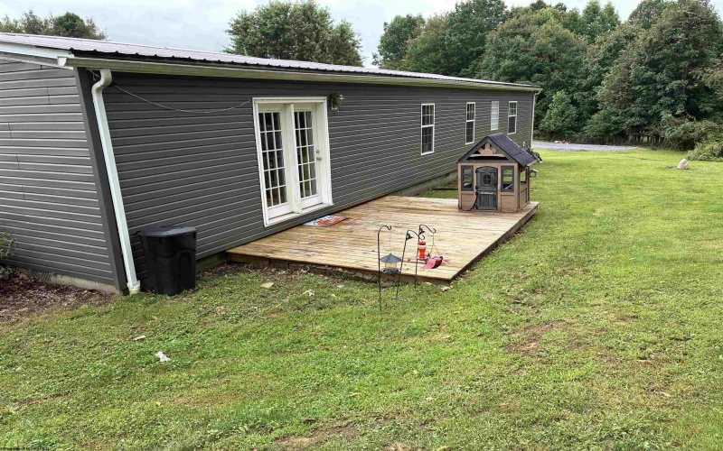 28 Cedar Meadows Circle, Reedsville, West Virginia 26547, 4 Bedrooms Bedrooms, 8 Rooms Rooms,2 BathroomsBathrooms,Single Family Detached,For Sale,Cedar Meadows,0,10166545