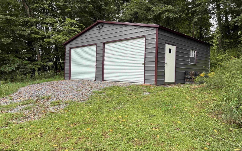 28 Cedar Meadows Circle, Reedsville, West Virginia 26547, 4 Bedrooms Bedrooms, 8 Rooms Rooms,2 BathroomsBathrooms,Single Family Detached,For Sale,Cedar Meadows,0,10166545