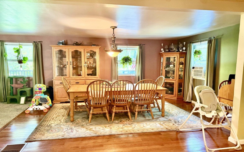 112 Hillside Drive, Thomas, West Virginia 26292-0000, 4 Bedrooms Bedrooms, 8 Rooms Rooms,2 BathroomsBathrooms,Single Family Detached,For Sale,Hillside,0,10166571