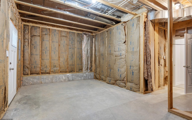 111 Inlet Street, Morgantown, West Virginia 26508, 3 Bedrooms Bedrooms, 6 Rooms Rooms,2 BathroomsBathrooms,Single Family Attached,For Sale,Inlet,0,10166565