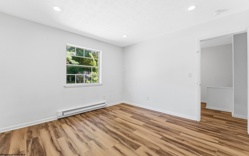 27 Marcus Drive, Morgantown, West Virginia 26501, 3 Bedrooms Bedrooms, 5 Rooms Rooms,1 BathroomBathrooms,Single Family Attached,For Sale,Marcus,0,10166566
