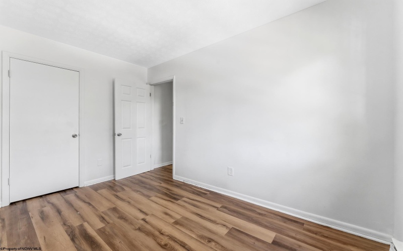 27 Marcus Drive, Morgantown, West Virginia 26501, 3 Bedrooms Bedrooms, 5 Rooms Rooms,1 BathroomBathrooms,Single Family Attached,For Sale,Marcus,0,10166566