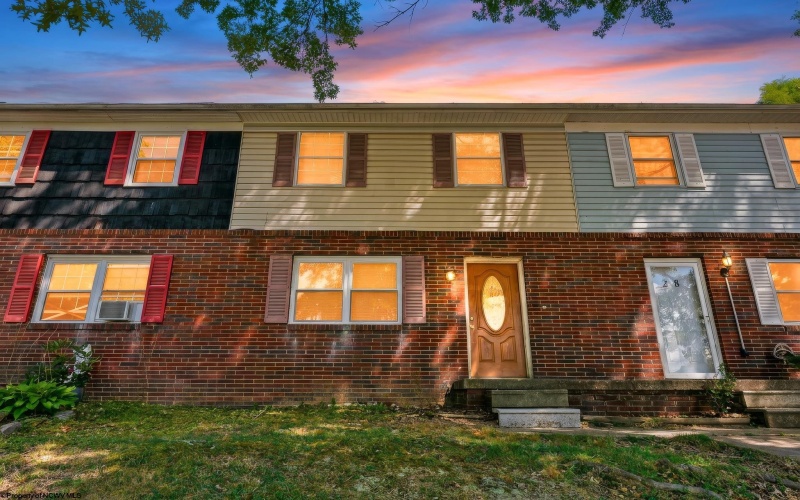 27 Marcus Drive, Morgantown, West Virginia 26501, 3 Bedrooms Bedrooms, 5 Rooms Rooms,1 BathroomBathrooms,Single Family Attached,For Sale,Marcus,0,10166566