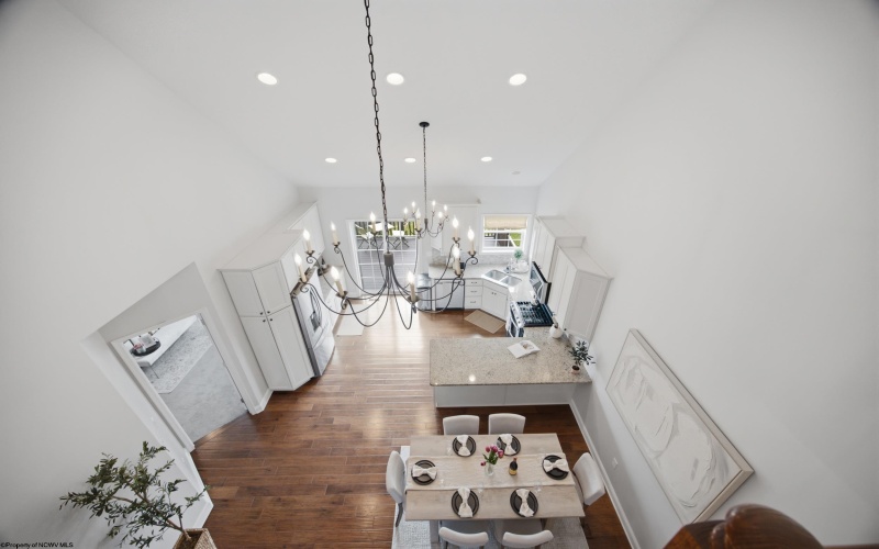 211 Berkshire Circle, Bridgeport, West Virginia 26330, 4 Bedrooms Bedrooms, 14 Rooms Rooms,2 BathroomsBathrooms,Single Family Attached,For Sale,Berkshire,0,10166568