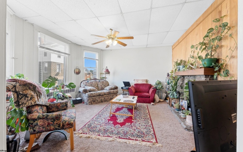 348 Wilson Avenue, Morgantown, West Virginia 26501, 0 , 0 ,0,Multi-unit/income,For Sale,Wilson,0,10166558