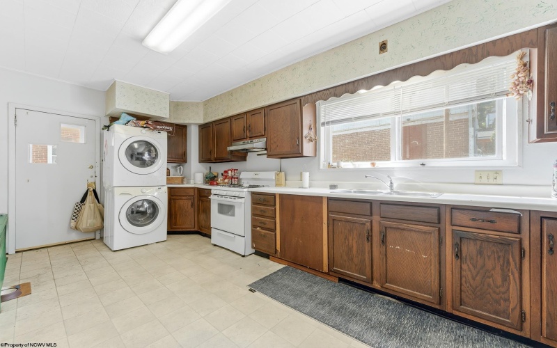 348 Wilson Avenue, Morgantown, West Virginia 26501, 0 , 0 ,0,Multi-unit/income,For Sale,Wilson,0,10166558