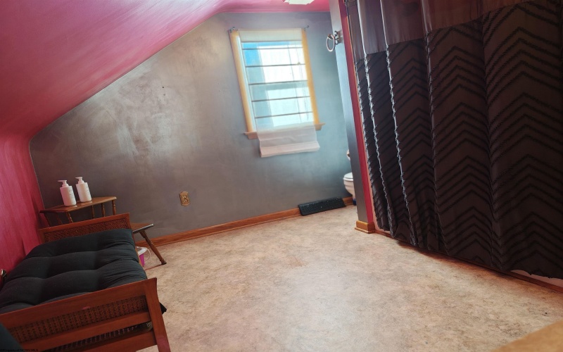 172 Grant Street, Clarksburg, West Virginia 26301, 4 Bedroom Bedrooms, 9 Room Rooms,3 BathroomBathrooms,Single Family Detached,For Sale,Grant,0,10166569