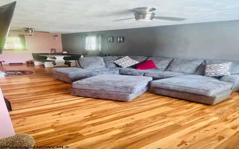 172 Grant Street, Clarksburg, West Virginia 26301, 4 Bedrooms Bedrooms, 9 Rooms Rooms,3 BathroomsBathrooms,Single Family Detached,For Sale,Grant,0,10166569