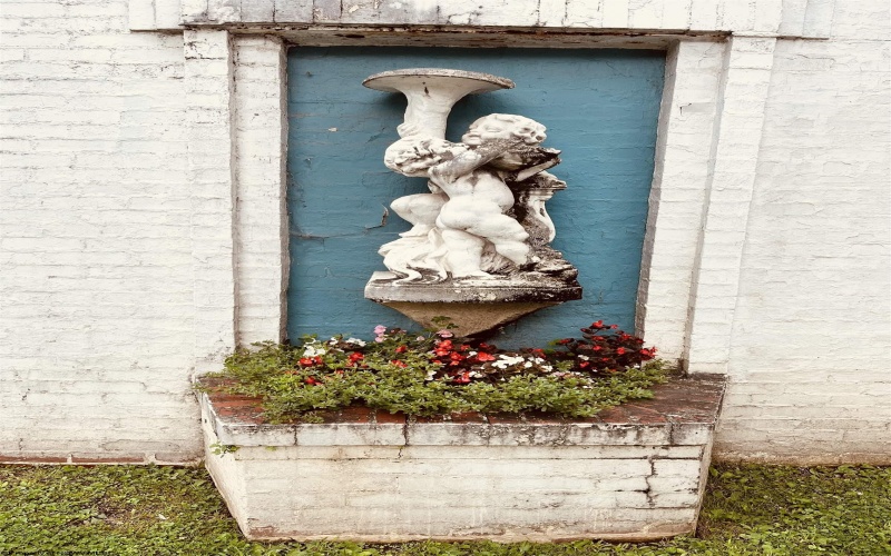 1 E 4th Street, Weston, West Virginia 26452, 4 Bedrooms Bedrooms, 12 Rooms Rooms,2 BathroomsBathrooms,Single Family Detached,For Sale,E 4th,0,10166554