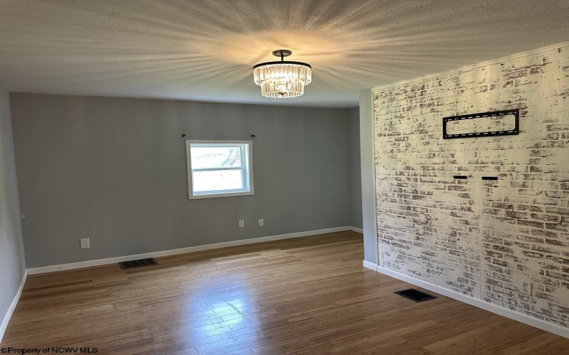 1043 Curtis Avenue, Morgantown, West Virginia 26501, 2 Bedrooms Bedrooms, 5 Rooms Rooms,1 BathroomBathrooms,Single Family Detached,For Sale,Curtis,0,10166550