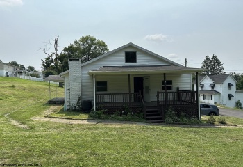 1043 Curtis Avenue, Morgantown, West Virginia 26501, 2 Bedrooms Bedrooms, 5 Rooms Rooms,1 BathroomBathrooms,Single Family Detached,For Sale,Curtis,0,10166550