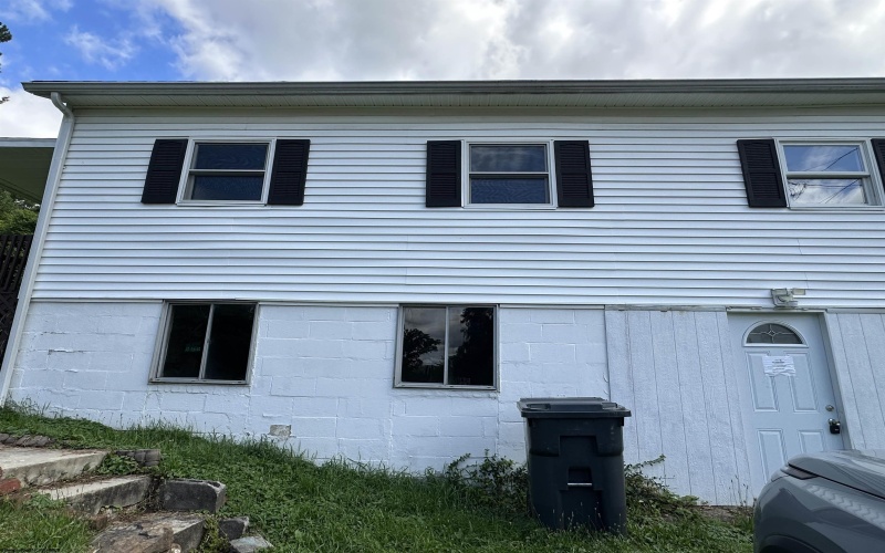 1043 Curtis Avenue, Morgantown, West Virginia 26501, 2 Bedrooms Bedrooms, 5 Rooms Rooms,1 BathroomBathrooms,Single Family Detached,For Sale,Curtis,0,10166550