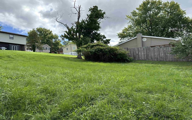 1043 Curtis Avenue, Morgantown, West Virginia 26501, 2 Bedrooms Bedrooms, 5 Rooms Rooms,1 BathroomBathrooms,Single Family Detached,For Sale,Curtis,0,10166550
