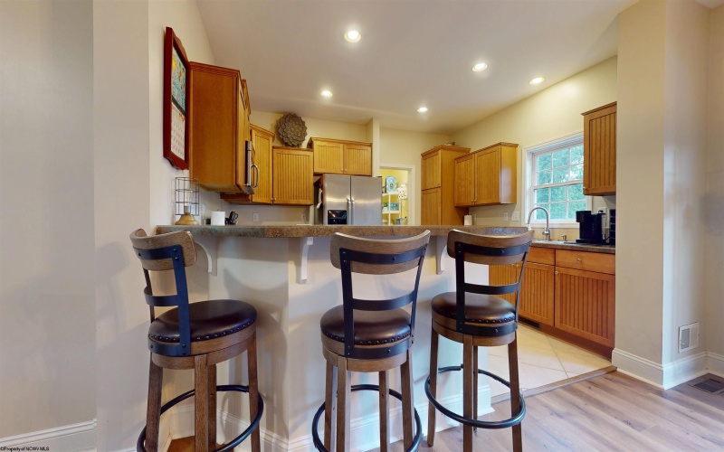 1601 Acorn Drive, Fairmont, West Virginia 26554, 4 Bedrooms Bedrooms, 9 Rooms Rooms,3 BathroomsBathrooms,Single Family Detached,For Sale,Acorn,0,10166556