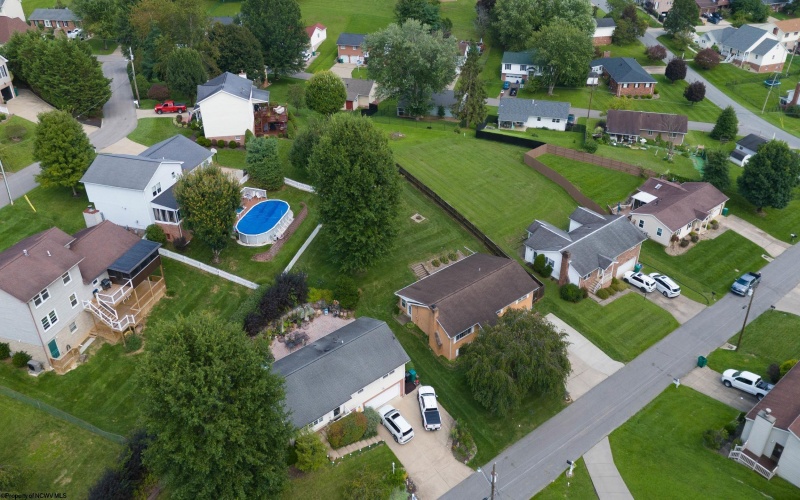 7 Coolview Lane, Bridgeport, West Virginia 26330, 3 Bedrooms Bedrooms, 8 Rooms Rooms,3 BathroomsBathrooms,Single Family Detached,For Sale,Coolview,0,10166552