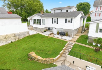 184 Vincent Avenue, Westover, West Virginia 26501, 3 Bedrooms Bedrooms, 7 Rooms Rooms,2 BathroomsBathrooms,Single Family Detached,For Sale,Vincent,0,10166559