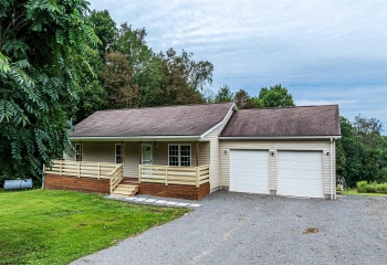 293 Lutheran Church Road, Albright, West Virginia 26519, 4 Bedrooms Bedrooms, 7 Rooms Rooms,2 BathroomsBathrooms,Single Family Detached,For Sale,Lutheran Church,0,10166549