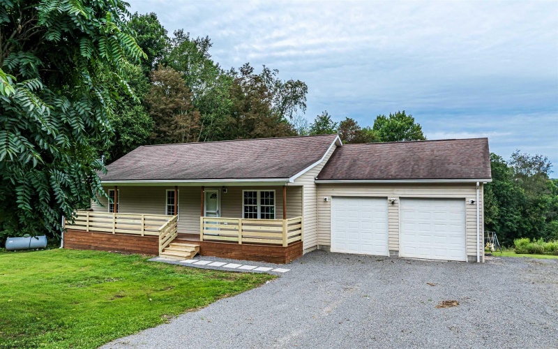 293 Lutheran Church Road, Albright, West Virginia 26519, 4 Bedrooms Bedrooms, 7 Rooms Rooms,2 BathroomsBathrooms,Single Family Detached,For Sale,Lutheran Church,0,10166549