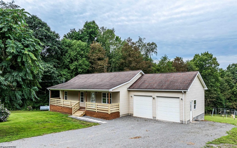 293 Lutheran Church Road, Albright, West Virginia 26519, 4 Bedrooms Bedrooms, 7 Rooms Rooms,2 BathroomsBathrooms,Single Family Detached,For Sale,Lutheran Church,0,10166549