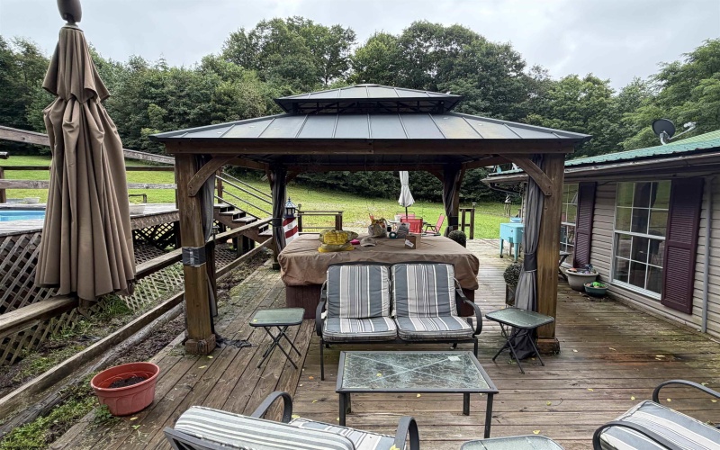 15 Buckskin Drive, Elkins, West Virginia 26241, 4 Bedrooms Bedrooms, 12 Rooms Rooms,3 BathroomsBathrooms,Single Family Detached,For Sale,Buckskin,0,10166560