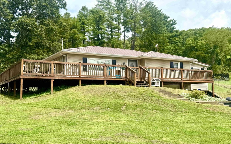 538 Valley Chapel Road, Weston, West Virginia 26452, 3 Bedrooms Bedrooms, 8 Rooms Rooms,1 BathroomBathrooms,Single Family Detached,For Sale,Valley Chapel,0,10166574