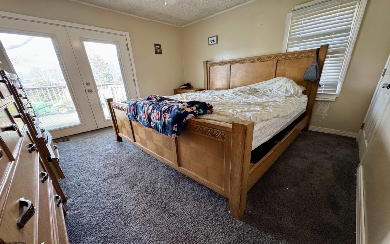 538 Valley Chapel Road, Weston, West Virginia 26452, 3 Bedrooms Bedrooms, 8 Rooms Rooms,1 BathroomBathrooms,Single Family Detached,For Sale,Valley Chapel,0,10166574