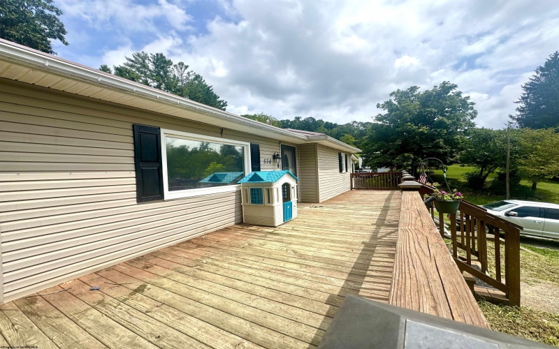 538 Valley Chapel Road, Weston, West Virginia 26452, 3 Bedrooms Bedrooms, 8 Rooms Rooms,1 BathroomBathrooms,Single Family Detached,For Sale,Valley Chapel,0,10166574