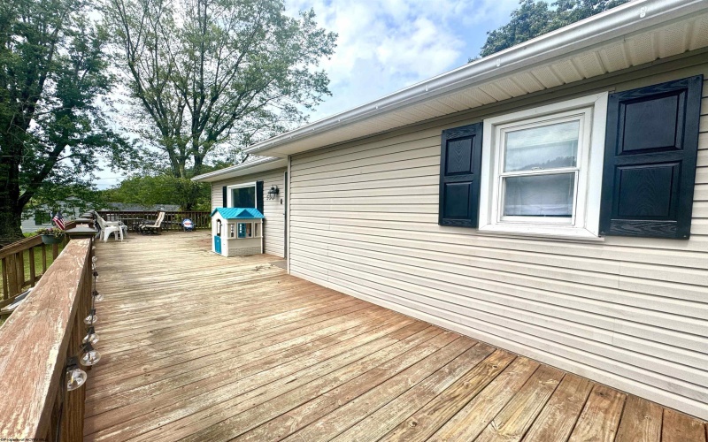538 Valley Chapel Road, Weston, West Virginia 26452, 3 Bedrooms Bedrooms, 8 Rooms Rooms,1 BathroomBathrooms,Single Family Detached,For Sale,Valley Chapel,0,10166574