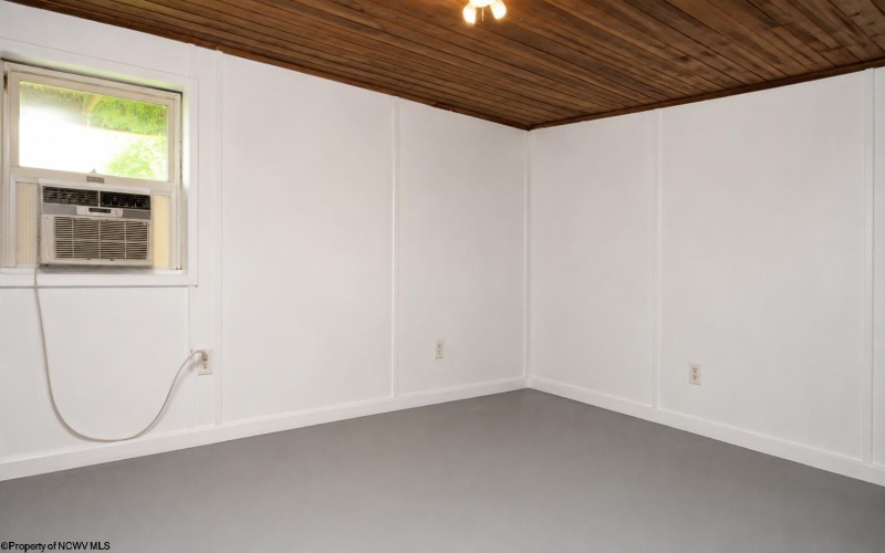2467 Cuzzart Road, Bruceton Mills, West Virginia 25625, 2 Bedrooms Bedrooms, 4 Rooms Rooms,2 BathroomsBathrooms,Single Family Detached,For Sale,Cuzzart,0,10166582