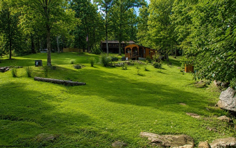 2467 Cuzzart Road, Bruceton Mills, West Virginia 25625, 2 Bedrooms Bedrooms, 4 Rooms Rooms,2 BathroomsBathrooms,Single Family Detached,For Sale,Cuzzart,0,10166582