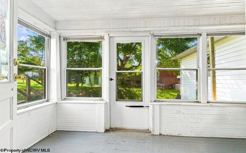 412 Charles Street, Glenville, West Virginia 26351, 3 Bedrooms Bedrooms, 10 Rooms Rooms,1 BathroomBathrooms,Single Family Detached,For Sale,Charles,0,10166581