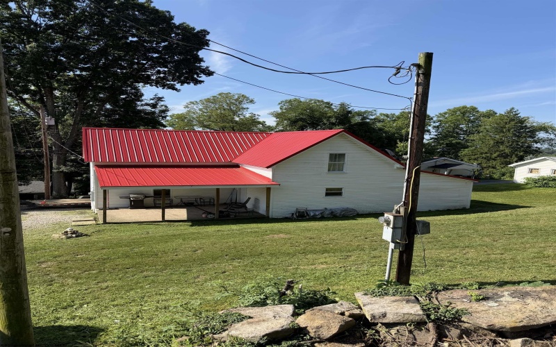 125 School Street, Morgantown, West Virginia 26505, 3 Bedrooms Bedrooms, 7 Rooms Rooms,1 BathroomBathrooms,Residential Rentals,For Rent,School,0,10166585