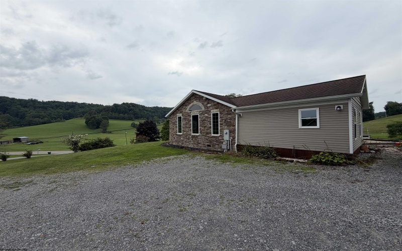 19 Parley Lane, Buckhannon, West Virginia 26201, 4 Bedrooms Bedrooms, 7 Rooms Rooms,2 BathroomsBathrooms,Single Family Detached,For Sale,Parley,0,10166586